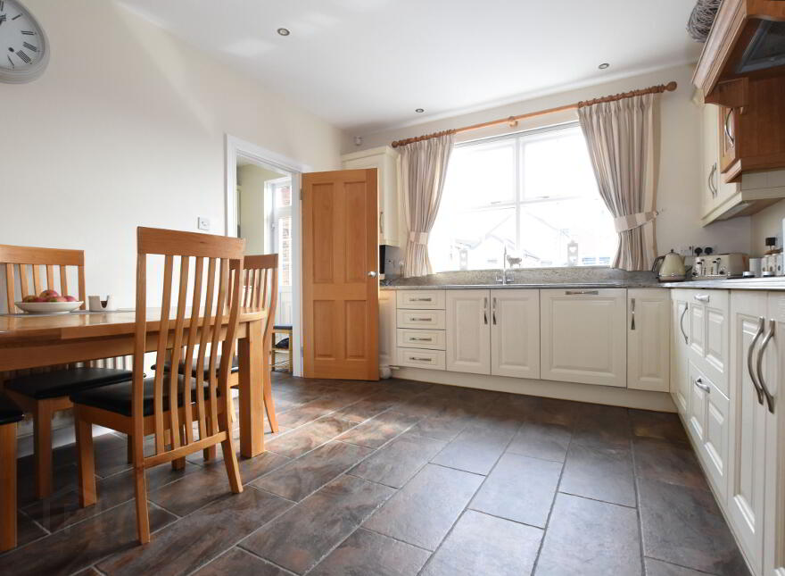 1 The Meadows, Strangford Road, Downpatrick, BT30 6LN