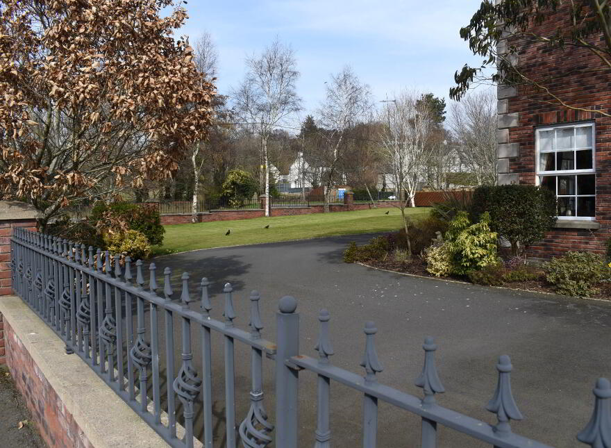 1 The Meadows, Strangford Road, Downpatrick, BT30 6LN