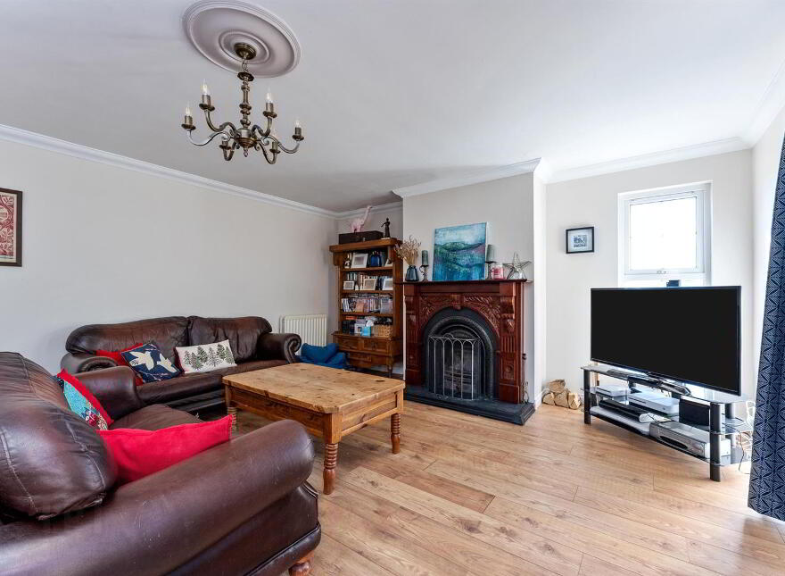 39 Cherryhill Road, Ballynahinch, BT24 8NW