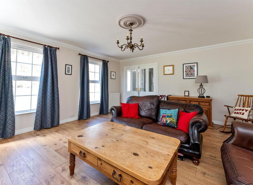 39 Cherryhill Road, Ballynahinch, BT24 8NW