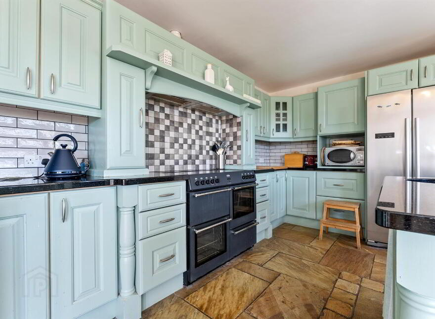 39 Cherryhill Road, Ballynahinch, BT24 8NW