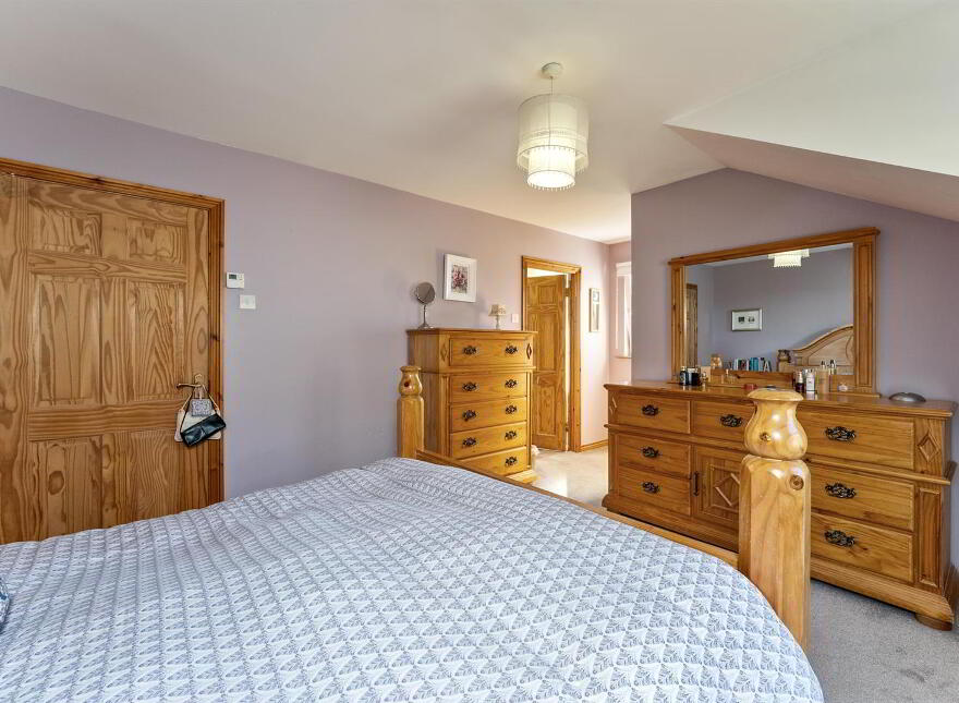 39 Cherryhill Road, Ballynahinch, BT24 8NW