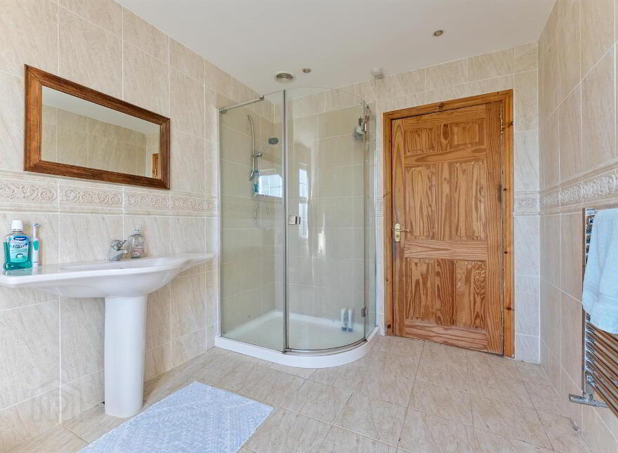 39 Cherryhill Road, Ballynahinch, BT24 8NW