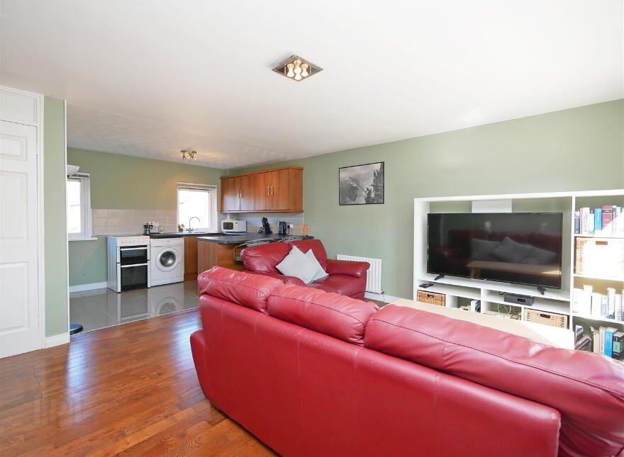 3 Friendly Row, Ormeau Road, Belfast, BT7 2DX