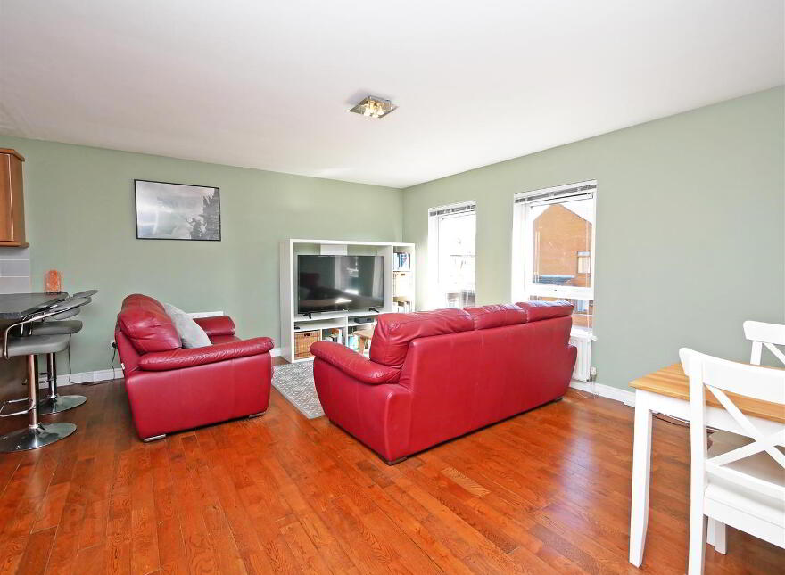 3 Friendly Row, Ormeau Road, Belfast, BT7 2DX