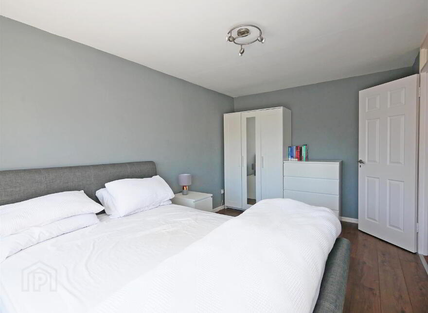 3 Friendly Row, Ormeau Road, Belfast, BT7 2DX