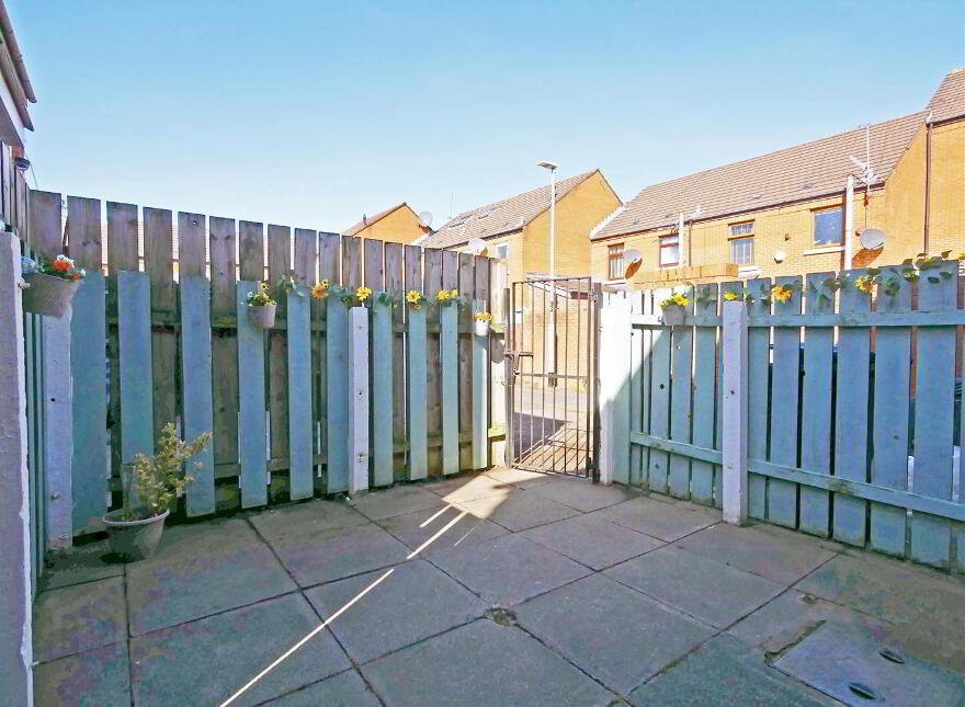 3 Friendly Row, Ormeau Road, Belfast, BT7 2DX