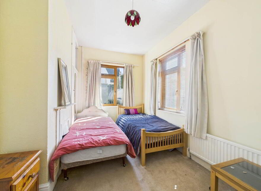 Lower Waterford Road, Carrickbeg, Carrick-On-Suir, E32RX44