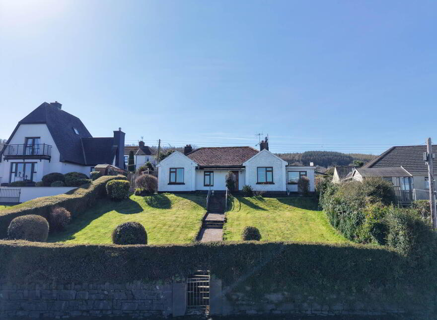 Lower Waterford Road, Carrickbeg, Carrick-On-Suir, E32RX44