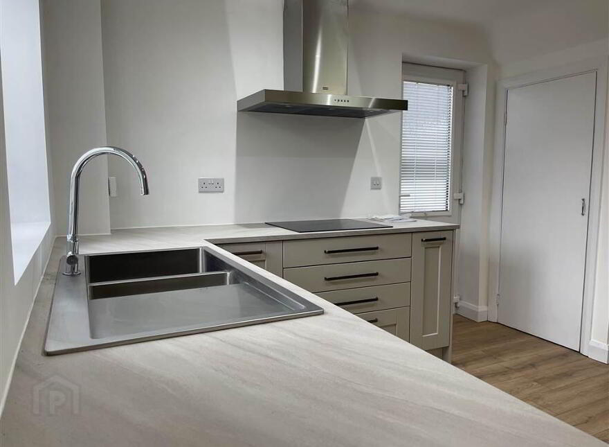 9a Woodland Park, Lisburn, BT28 1LD