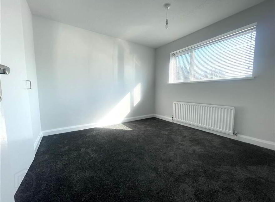 9a Woodland Park, Lisburn, BT28 1LD