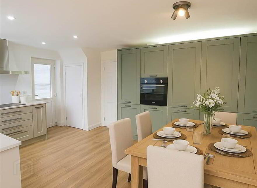 9a Woodland Park, Lisburn, BT28 1LD
