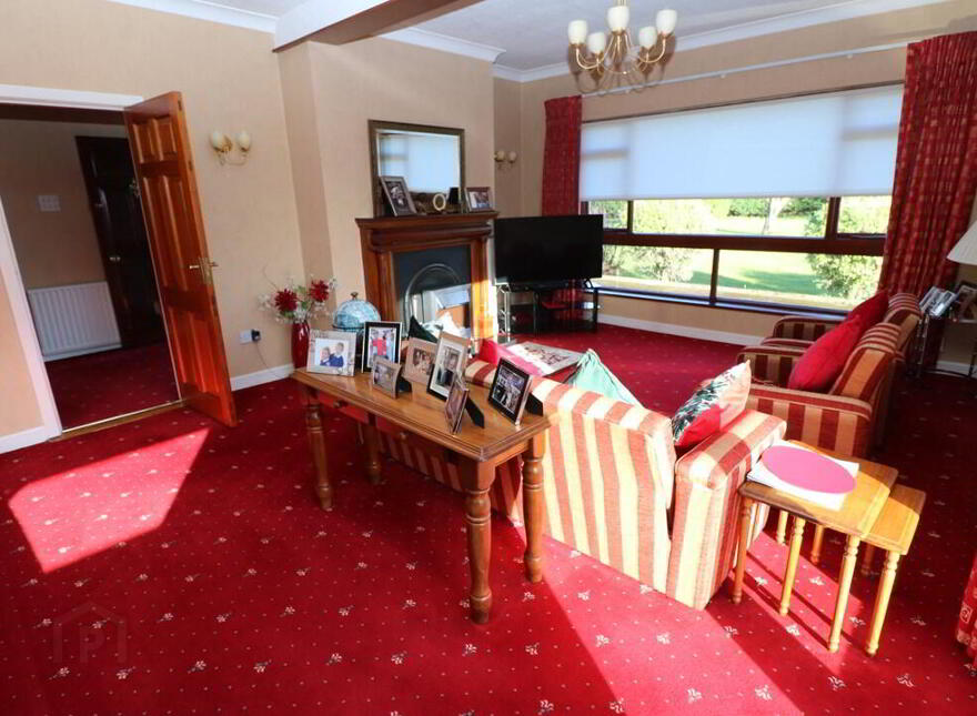 Beaulieu Cross, Drogheda, A92HY44