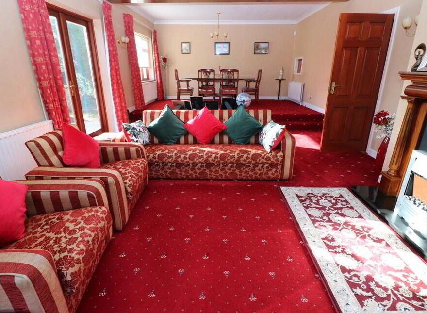 Beaulieu Cross, Drogheda, A92HY44