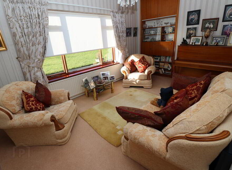 Beaulieu Cross, Drogheda, A92HY44