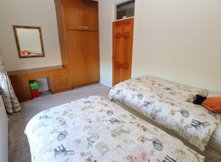 Beaulieu Cross, Drogheda, A92HY44