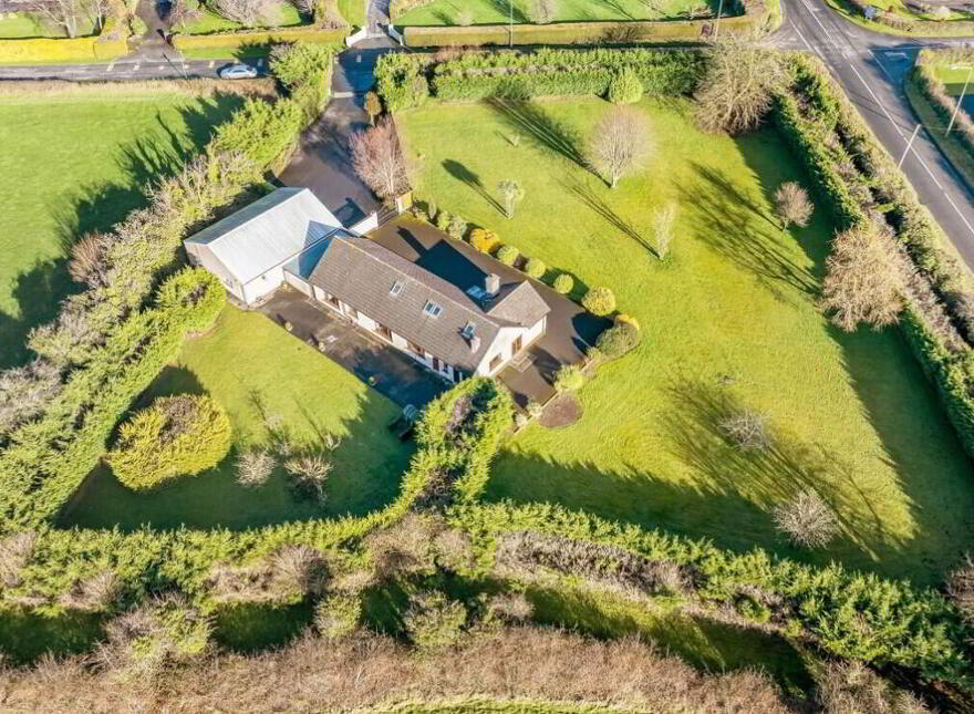 Beaulieu Cross, Drogheda, A92HY44