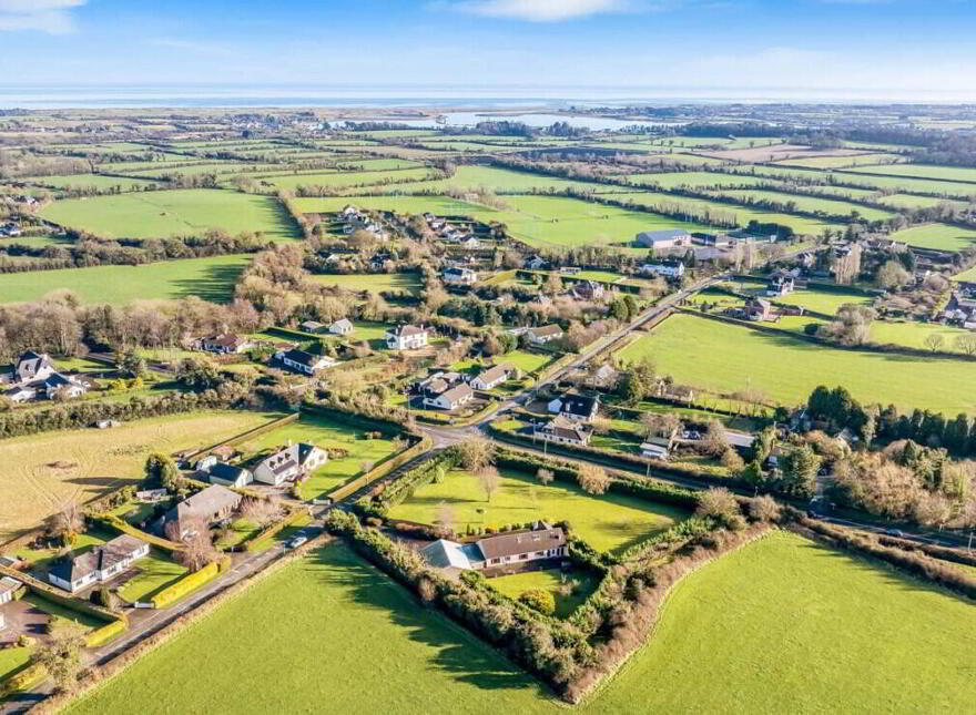 Beaulieu Cross, Drogheda, A92HY44