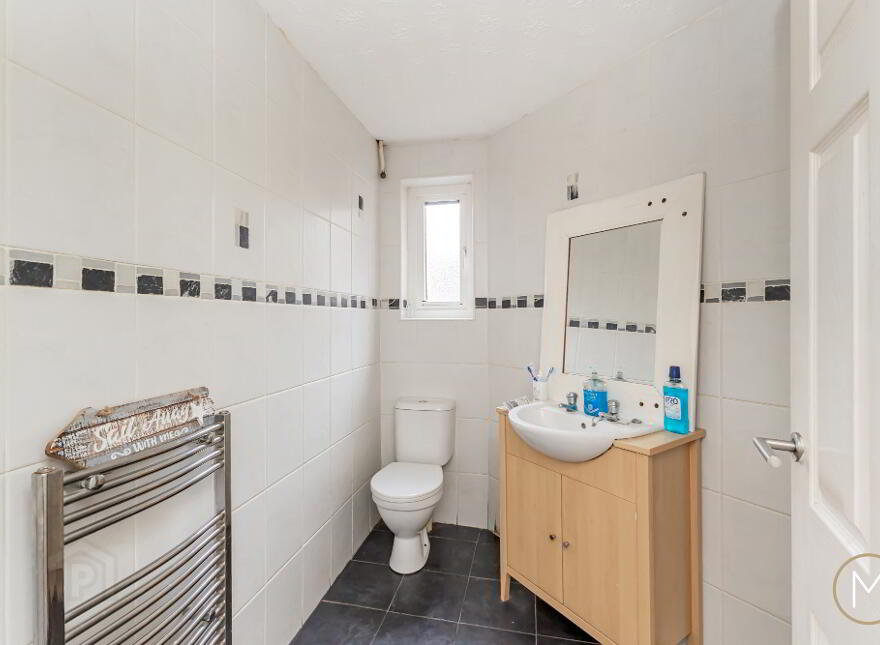 8a Greenview Way, Antrim, BT41 4EG