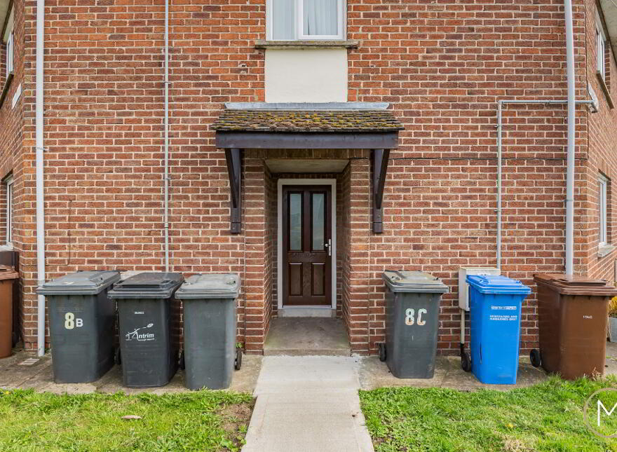 8a Greenview Way, Antrim, BT41 4EG