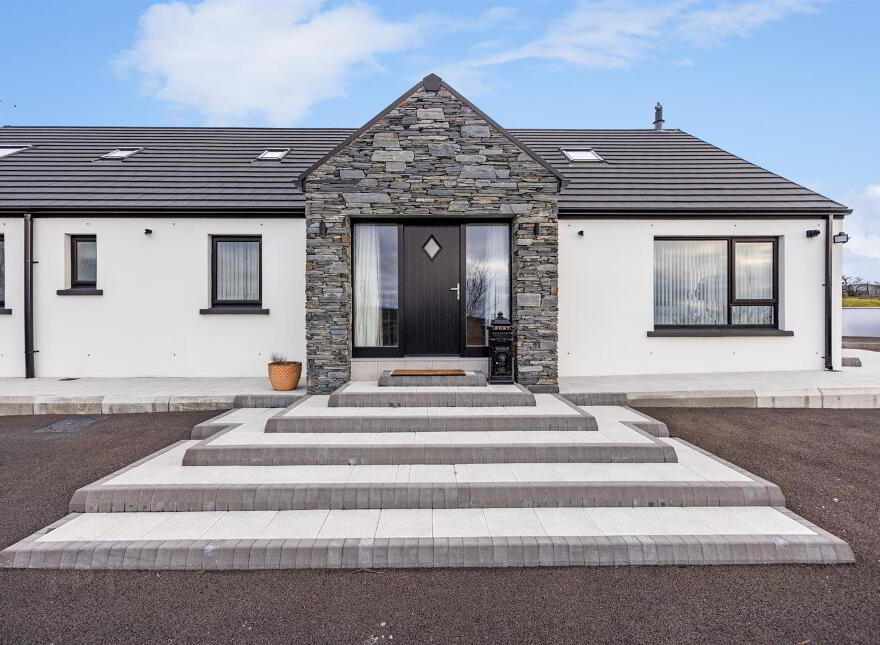 36 Aughnabrack Road, Belfast, BT14 8SP