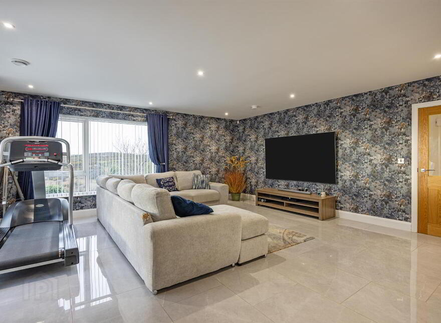36 Aughnabrack Road, Belfast, BT14 8SP