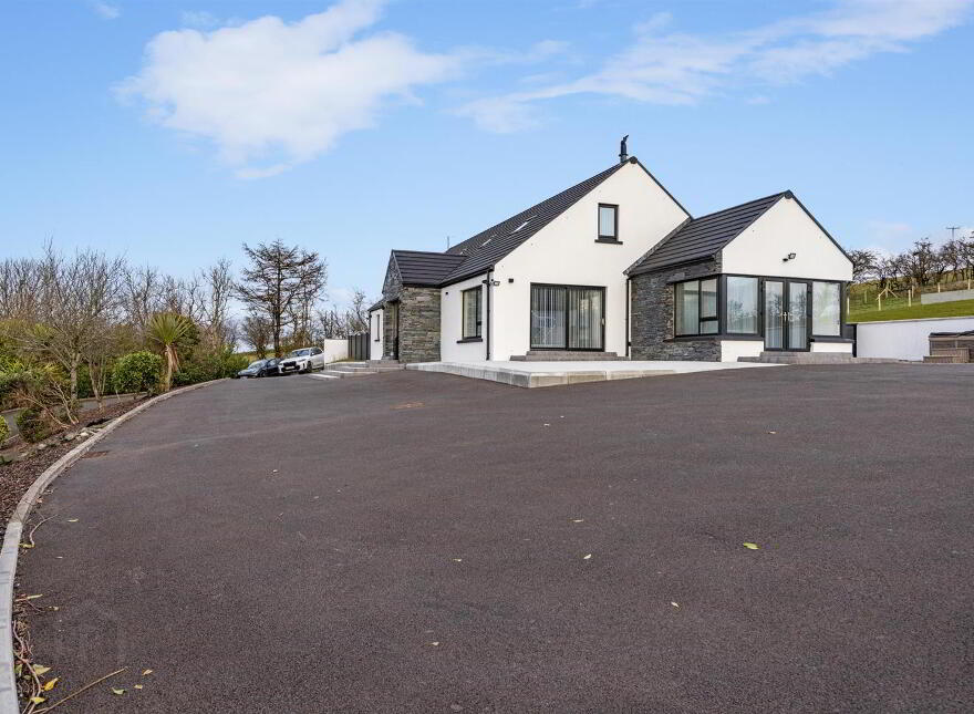 36 Aughnabrack Road, Belfast, BT14 8SP
