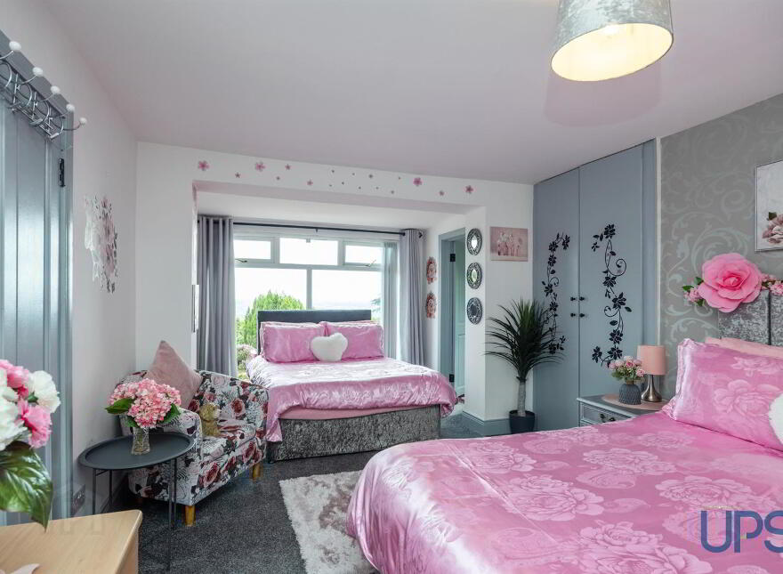 14 Ballycolin Road, Belfast, BT17 0NN