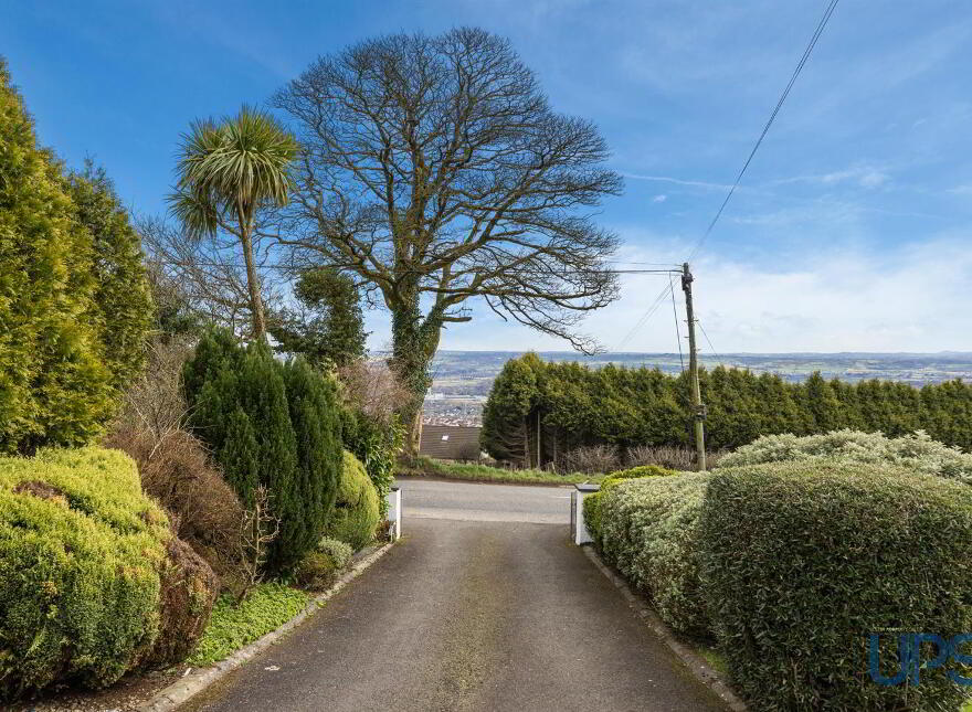 14 Ballycolin Road, Belfast, BT17 0NN