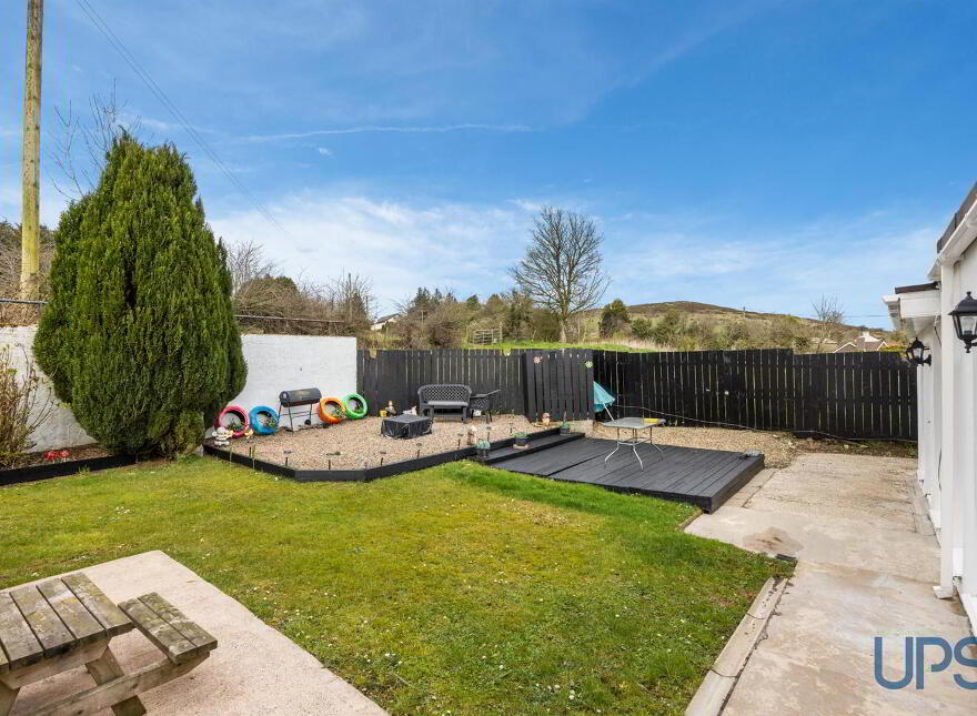 14 Ballycolin Road, Belfast, BT17 0NN
