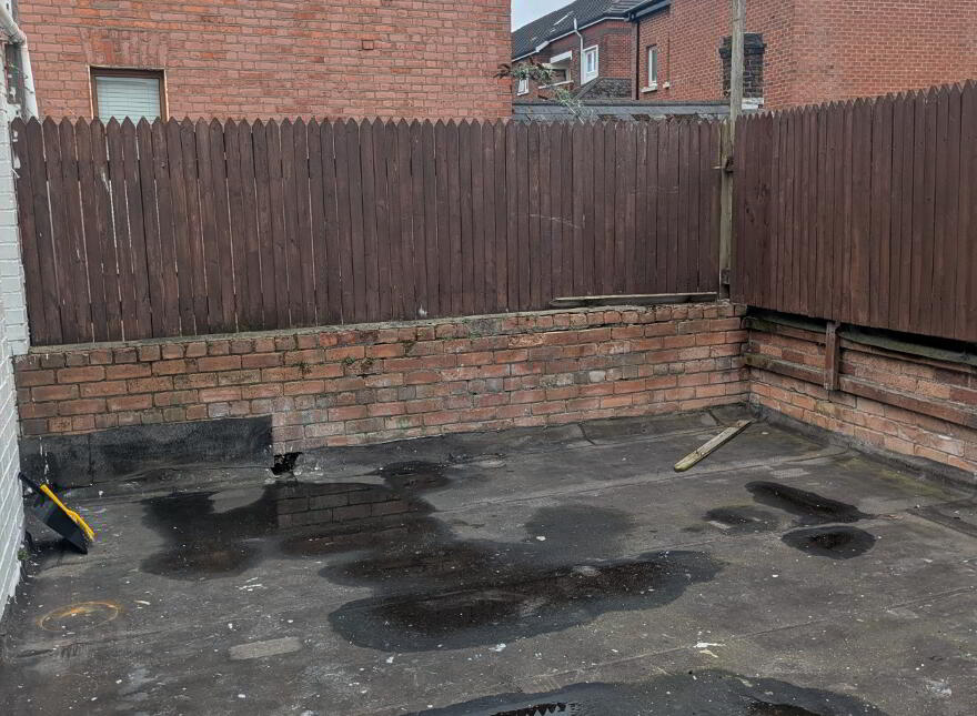 7 Ponsonby Avenue, Belfast, BT15 2LS
