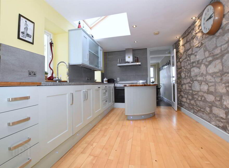 'DIAMOND TERRACE', 8b Victoria Avenue, Newtownards, BT23 7EB
