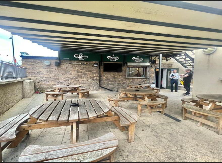Master McGrath Arms, 1 Edward Street, Lurgan, Craigavon, BT66 6DB