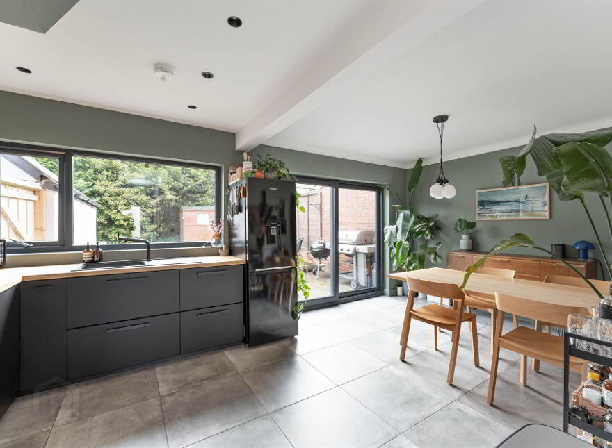 15 Kilmakee Park, Gilnahirk, Belfast, BT5 7QY