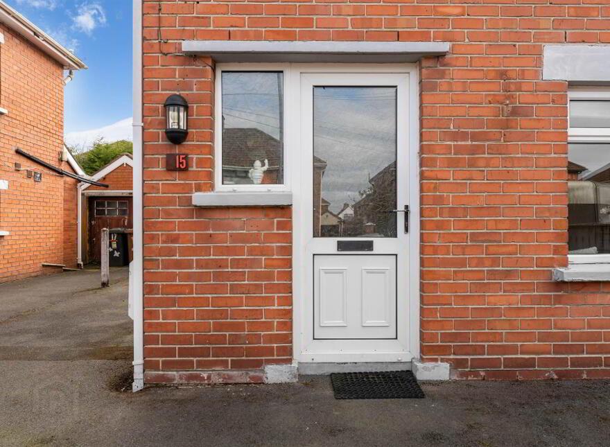 15 Kilmakee Park, Gilnahirk, Belfast, BT5 7QY