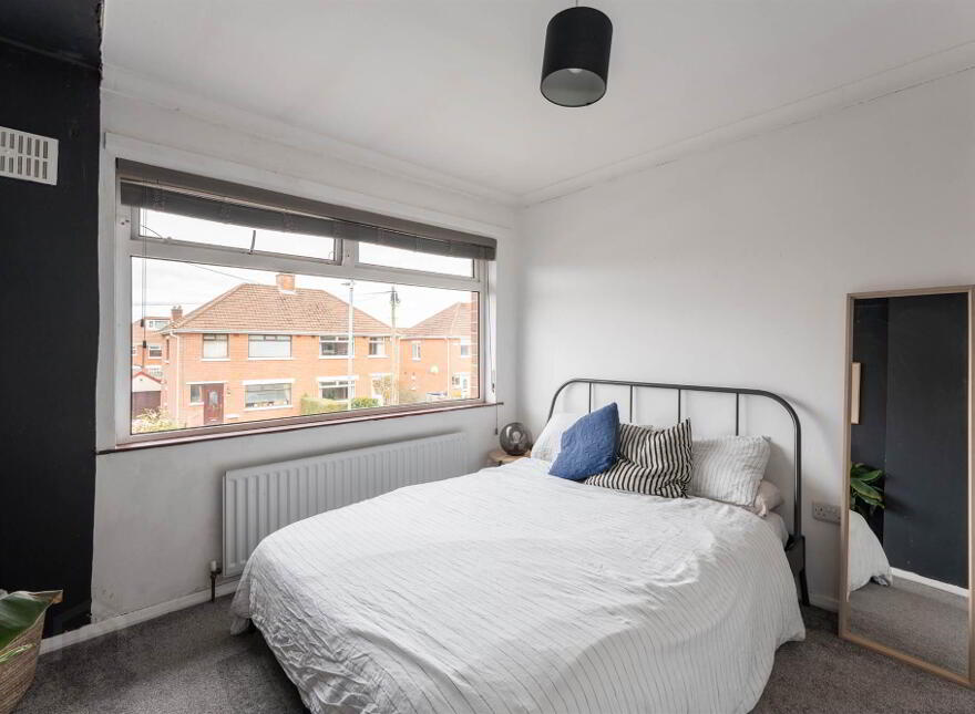 15 Kilmakee Park, Gilnahirk, Belfast, BT5 7QY