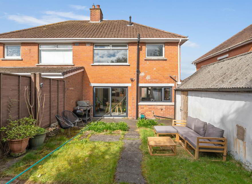 15 Kilmakee Park, Gilnahirk, Belfast, BT5 7QY