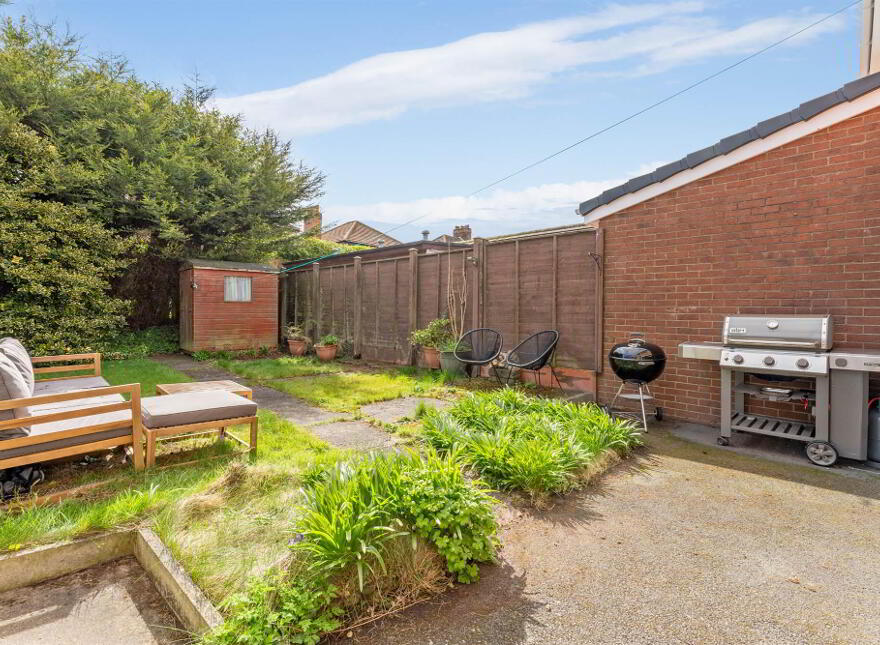 15 Kilmakee Park, Gilnahirk, Belfast, BT5 7QY