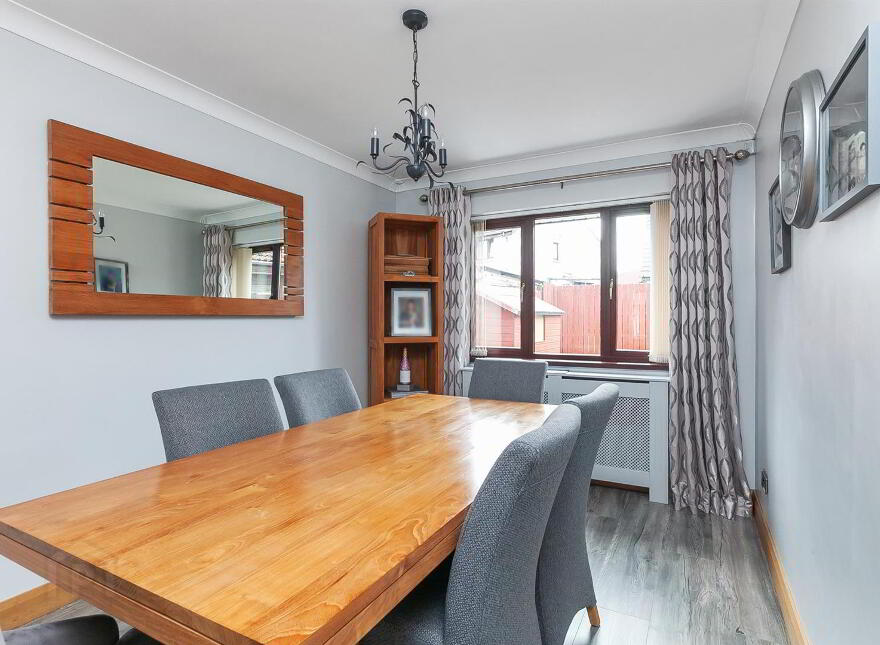 42 Brackenridge Green, Carrickfergus, BT38 8FP