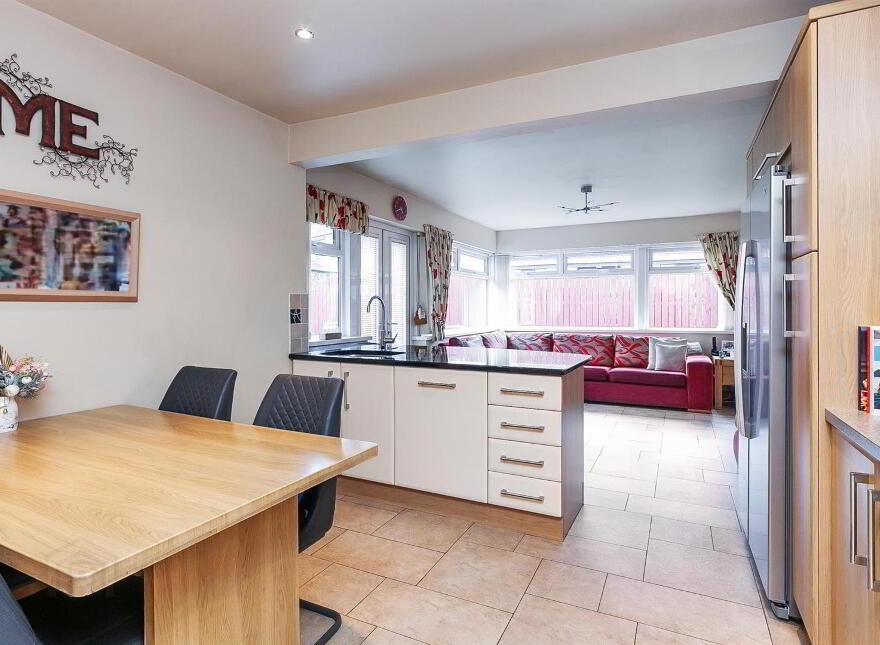 42 Brackenridge Green, Carrickfergus, BT38 8FP