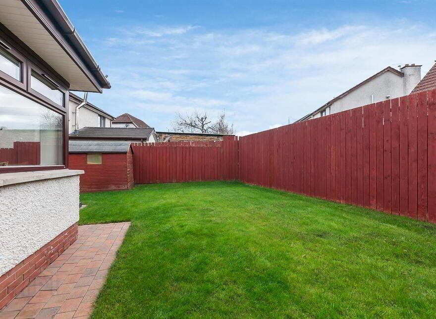42 Brackenridge Green, Carrickfergus, BT38 8FP