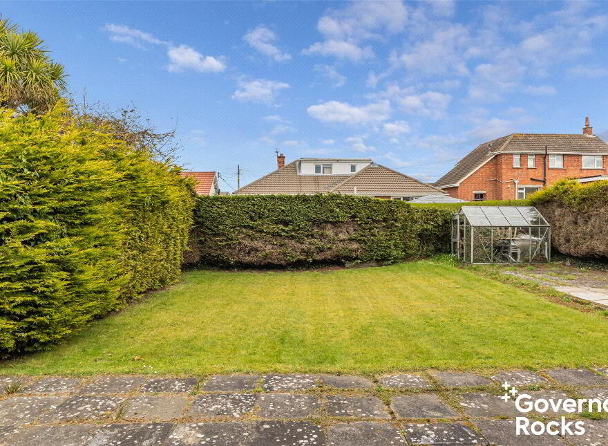 15 Greenland Drive, Bangor, BT19 6AP