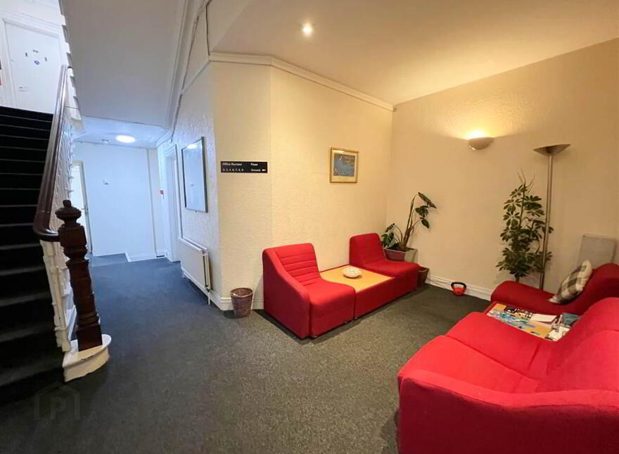 44-46 Elmwood House Business Centre, Elmwood Avenue - Su, 1 44-46 Elmw...Belfast, BT9 6AZ