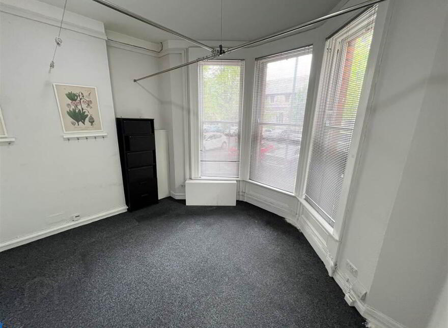 44-46 Elmwood House Business Centre, Elmwood Avenue - Su, 1 44-46 Elmw...Belfast, BT9 6AZ