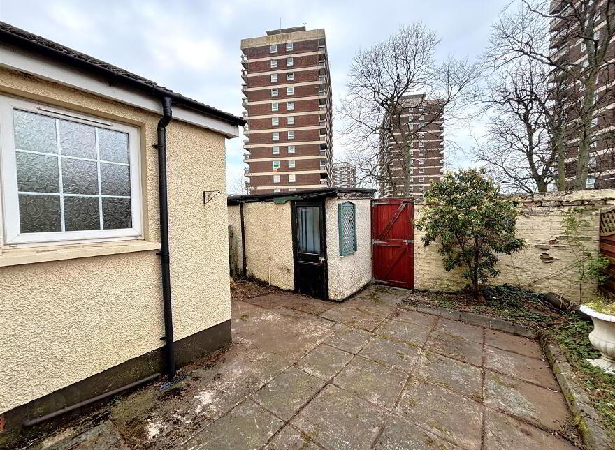 17 Carlisle Road, Belfast, BT15 2PT