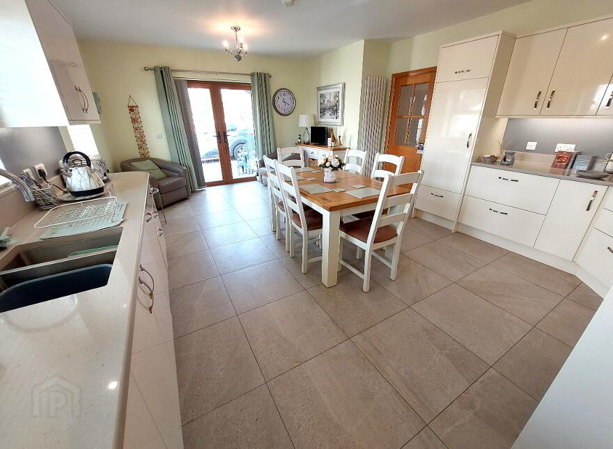 8 Orchard Road, Strabane, BT82 9QR