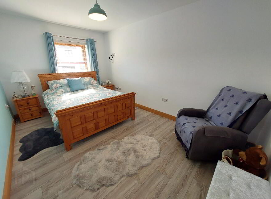 8 Orchard Road, Strabane, BT82 9QR