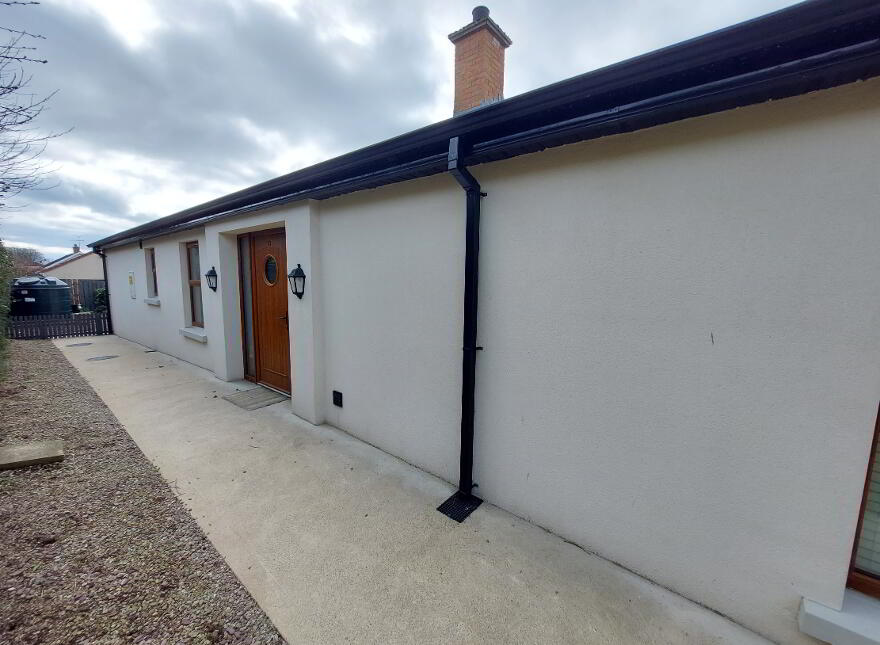 8 Orchard Road, Strabane, BT82 9QR