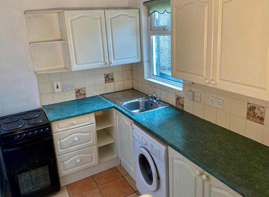 46 Orkney Street, Belfast, BT13 3GR