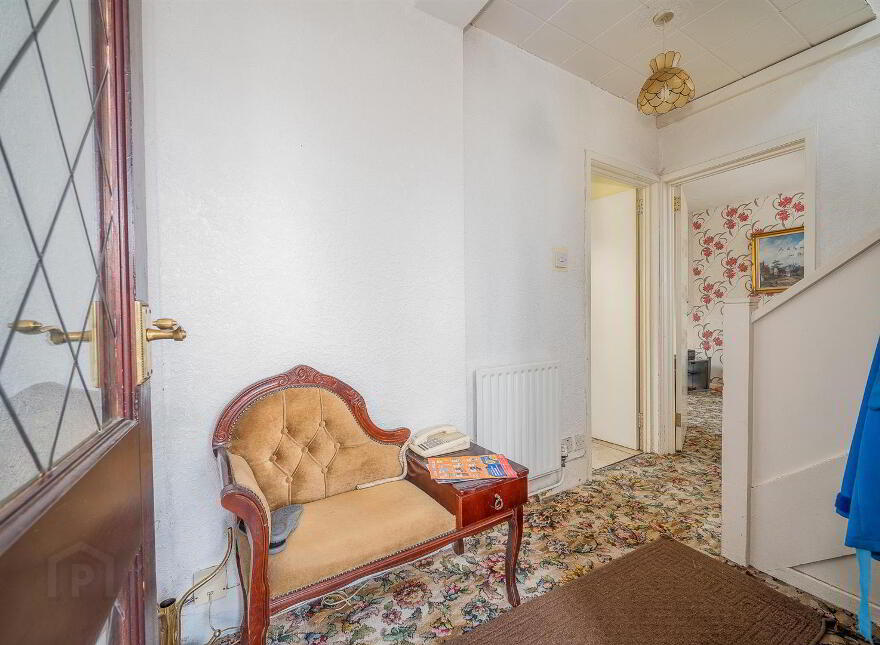 27 Thornhill Parade, Belfast, BT5 7AT